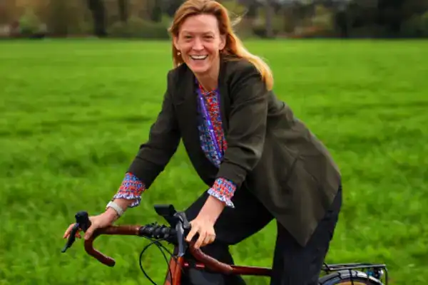 Dr susanna hocking cycling 2